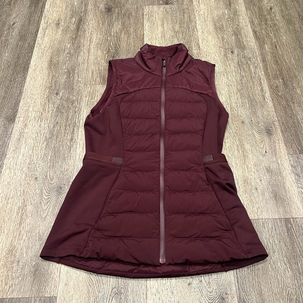 Lululemon Down For It All Vest Jacket Women's Size 6 Dark Adobe Red Burgundy
